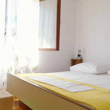 Apartman Front Balica Rat *